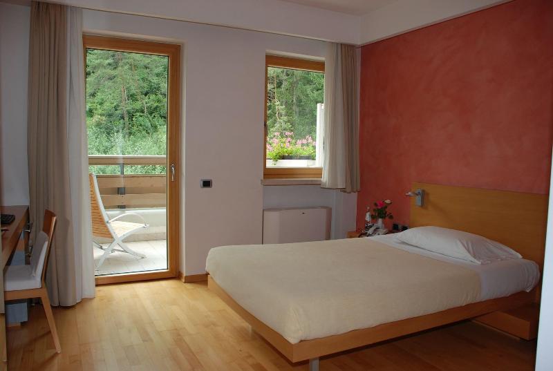 קומאנו טרמה Grand Hotel Terme Di Comano מראה חיצוני תמונה